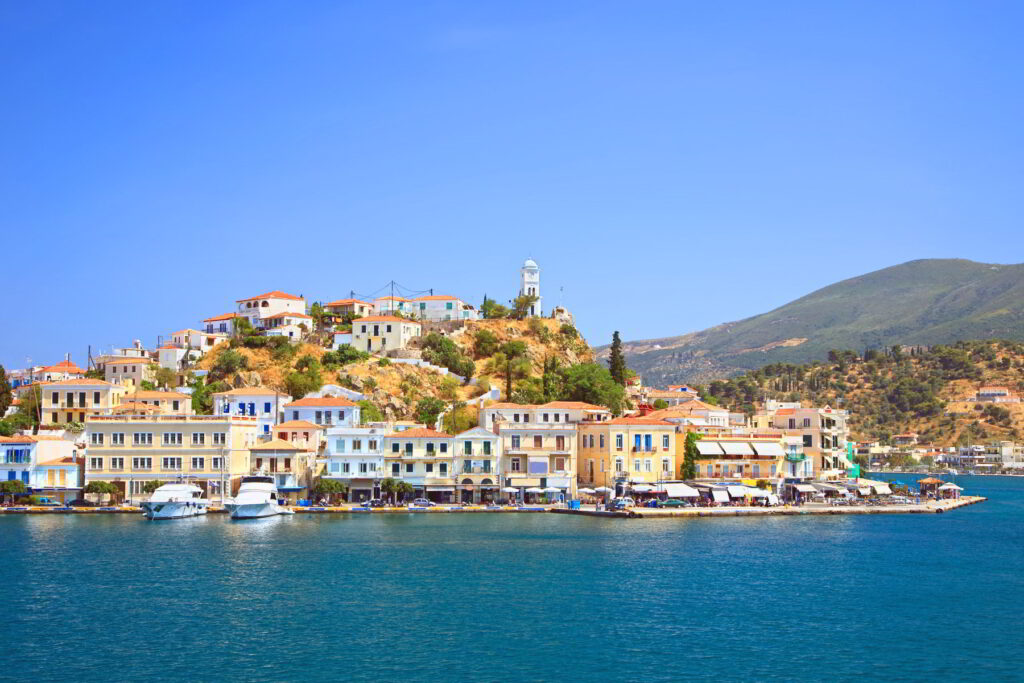 Kefalonia Travel Guide : Poros