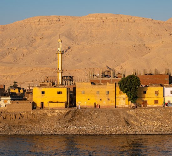 Egypt Trip Packages / A small town near the Nile