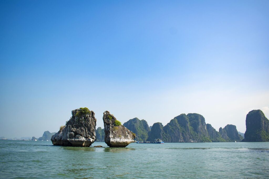 Vietnam Tours From USA / Halong Bay