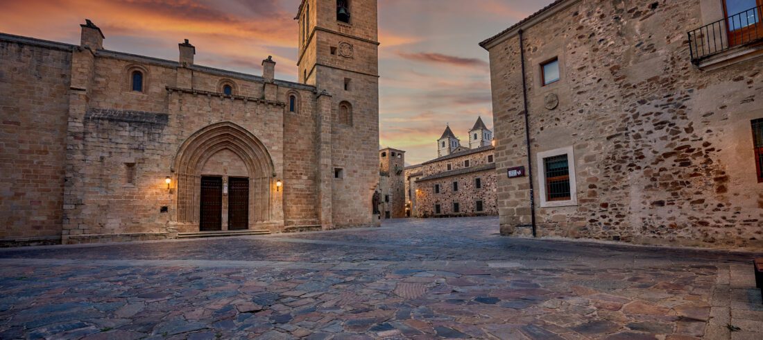IGLESIA CONCATEDRAL DE SANTA MARIA.