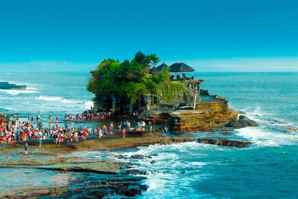 Best Things to Do in Bali in 2024 / Tanah Lot Temple