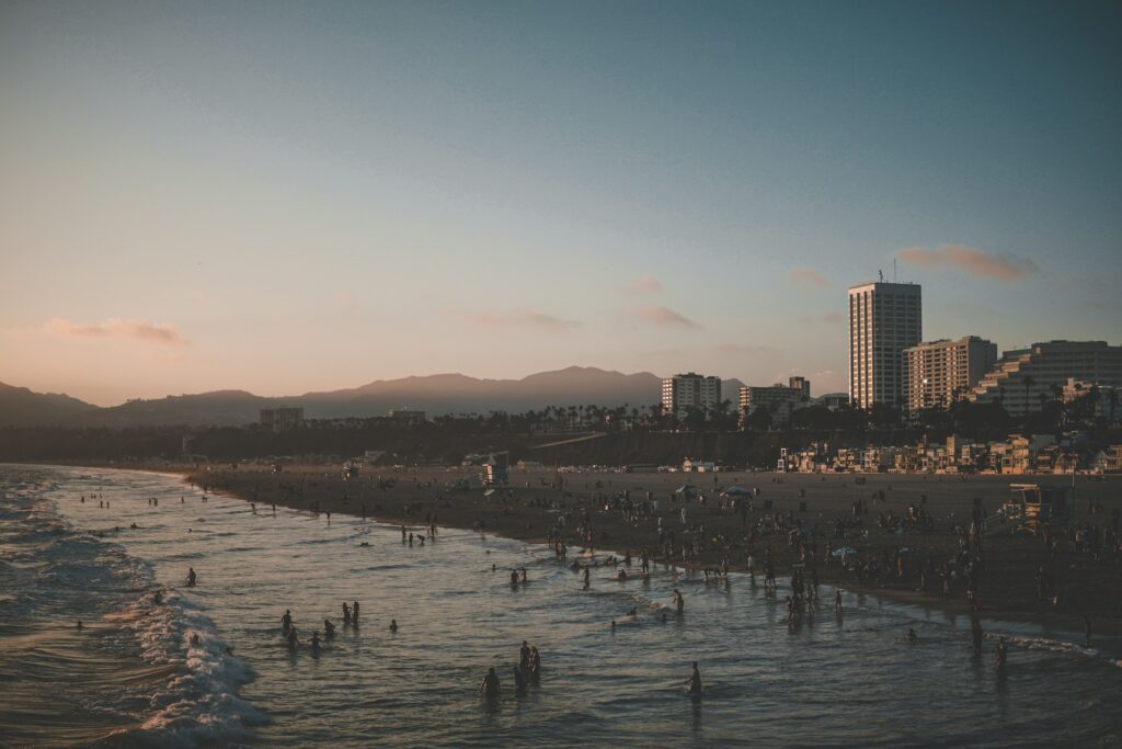 13 Best Places to Visit in Los Angeles / Santa Monica Pier