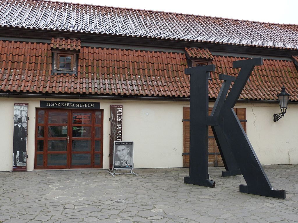 13 Best Things to Do in Prague / Franz Kafka Museum, Prague