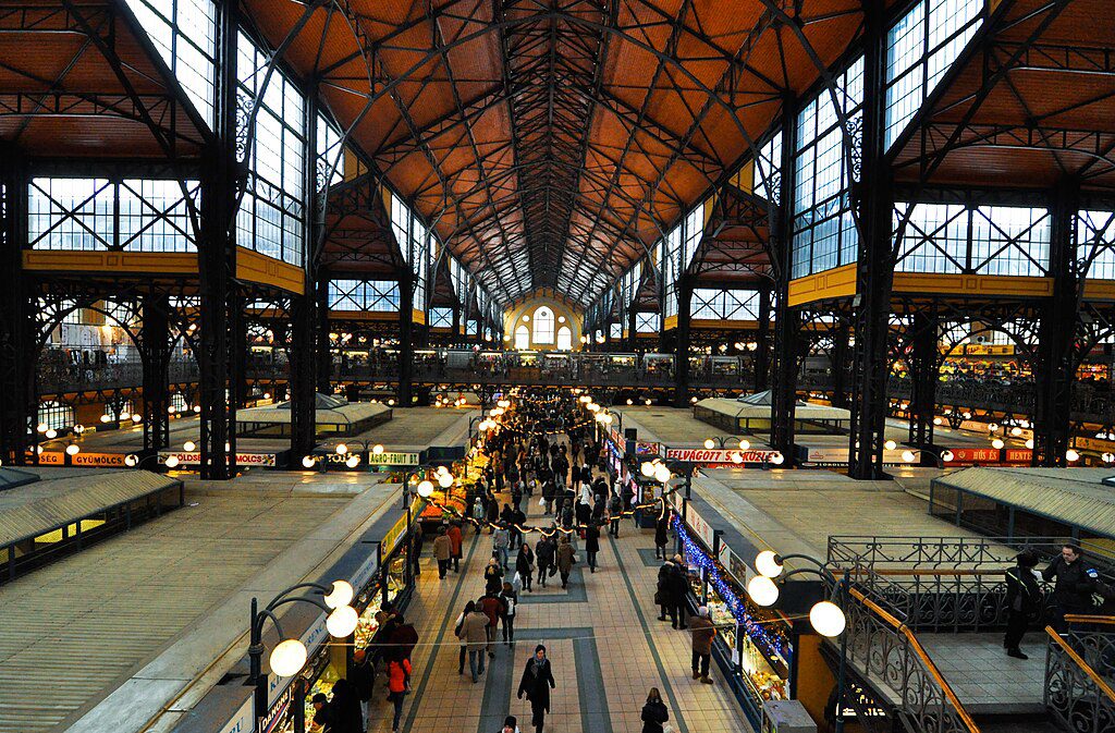 13 Best Things to Do in Budapest / Great Market Hall, Budapest