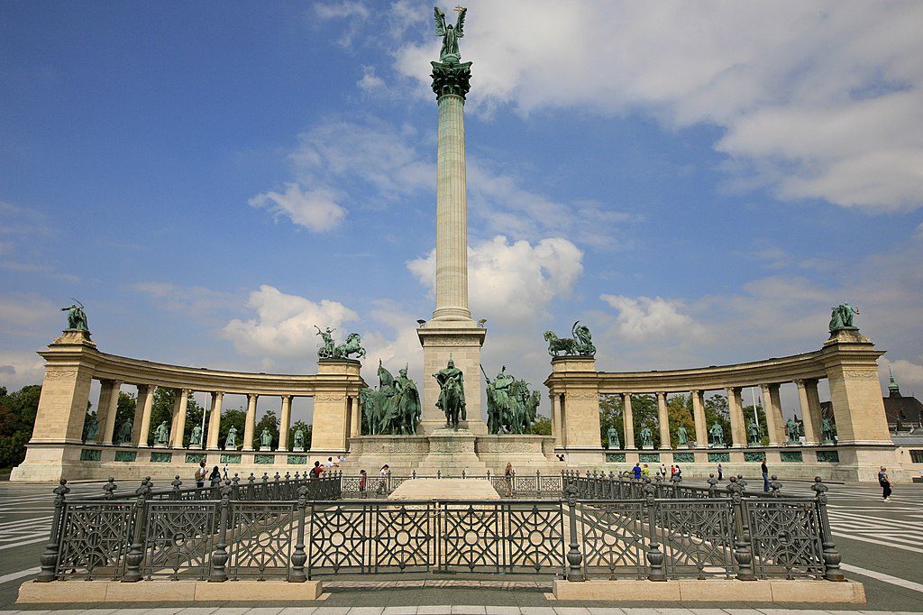 13 Best Things to Do in Budapest / Heroes’ Square, Budapest