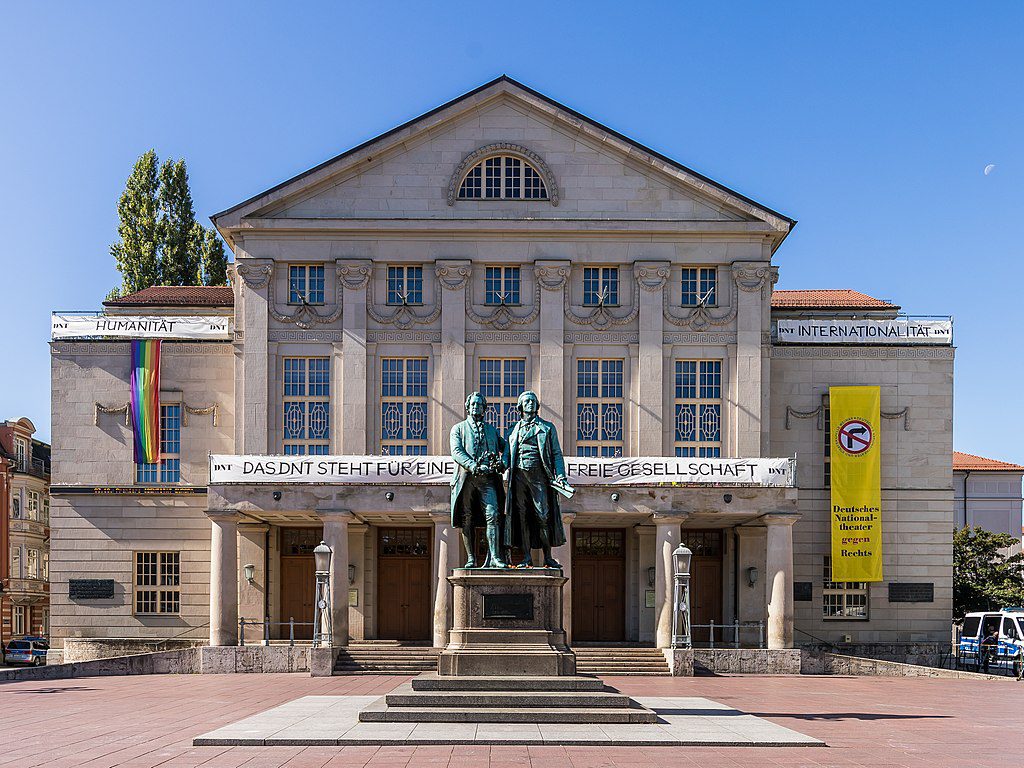 Top 10 Places to Visit in Weimar / German National Theatre and Weimar Republic Museum